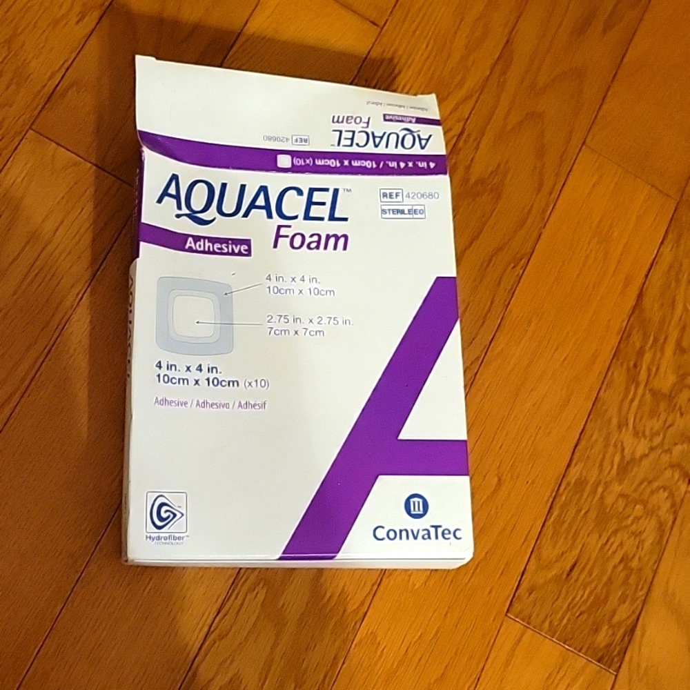 Aquacel Foam Adhesive 4in x 4in. New